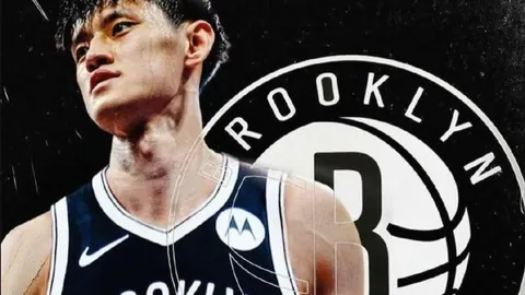 安东尼：与皇马对决深感荣幸，坚信一切尽在“天意”