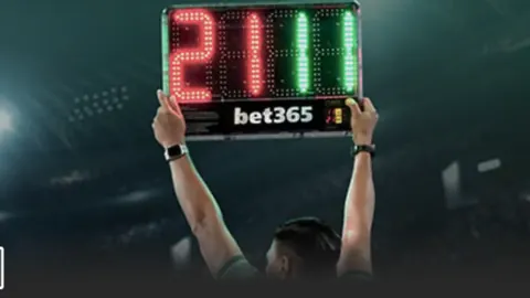 罗伯逊荣获第25座世界大奖赛冠军，宾汉姆面临挑战